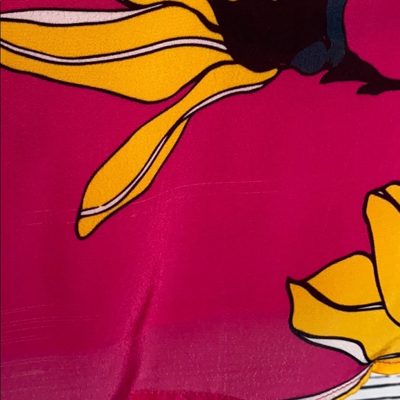 💕 Dhruv Kapoor Bright Pink Frida Top 💕 - Picture 8 of 14